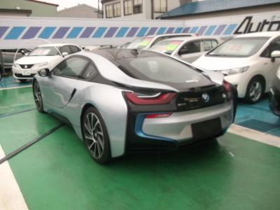 新潟の中古車情報 ｂｍｗ ｂｍｗｉ８ １ ５ハイブリッド ４ｗｄターボ ６ａｔ ピュアインパルスｐｋｇ革ｈｄｄナビ オートパーク