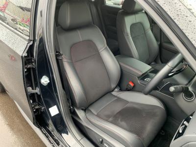 VrbN@VÎԁ@R4N7ɒǉꂽʲدޡ2Lݼ݂ɔdƋ쓮2ӰŔRWLTC24.2km/LV394~ŁaؒǏ]@\tڰްٰC9پTVޯץETCBOSEށʰڻްܰ&˰LEDͯײā18Ёܲڽ[dق߼݂́Խ߲װ۰޳ݻ(L)t!