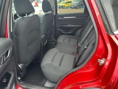 ＣＸ－５　新潟中古車　H29年にﾓﾃﾞﾙﾁｪﾝｼﾞした2代目｡ｱｲﾄﾞﾙSTOP付2.2Lﾃﾞｨｰｾﾞﾙﾀｰﾎﾞｴﾝｼﾞﾝと6速ATを搭載､燃費はJC08ﾓｰﾄﾞ17.2km/L｡装備は★ﾚｰﾀﾞｰﾌﾞﾚｰｷ★ﾚｰﾀﾞｰｸﾙｰｽﾞ★LEDﾍｯﾄﾞﾗｲﾄ★ｷｰﾌﾘｰ&ﾌﾟｯｼｭｽﾀｰﾄ★17ｲﾝﾁｱﾙﾐ他ｵﾌﾟｼｮﾝの★ﾒﾓﾘｰﾅﾋﾞ★ﾌﾙｾｸﾞTVDVDCD★BOSEｻｳﾝﾄﾞ10ｽﾋﾟｰｶｰ★ﾊﾟﾜｰｼｰﾄ&Fｼｰﾄﾋｰﾀｰ★ETCも付いています｡