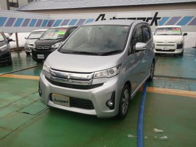 ｅＫカスタム　新潟中古車　日産ﾃﾞｲｽﾞと共同開発｡ﾊﾟﾜﾌﾙなｲﾝﾀｰｸｰﾗｰﾀｰﾎﾞｴﾝｼﾞﾝ搭載の最上級ﾓﾃﾞﾙ!装備は★ｴｱﾛ&ﾒｯｷｸﾞﾘﾙ★ｷｾﾉﾝﾗｲﾄ★ｸﾘｱﾃｰﾙ★ﾌﾞﾗｯｸ内装★ﾀｯﾁﾊﾟﾈﾙｵｰﾄｴｱｺﾝ★運転席ｼｰﾄﾋｰﾀｰ★ﾌｫｸﾞ★15ｲﾝﾁｱﾙﾐ★6ｽﾋﾟｰｶｰ★ｲﾝﾃｷｰ★革巻ﾊﾝﾄﾞﾙ★ﾊﾞｯｸｶﾒﾗほかｵﾌﾟｼｮﾝの★ﾒﾓﾘｰﾅﾋﾞﾌﾙｾｸﾞTV★ETC付!