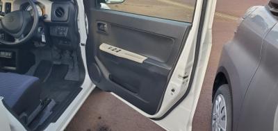 Ag@VÎԁ@8ڱĂ͐60kgyʉݸSTOPCVTƴނ̗̍pȂǂŤ4WDłR33.2km/LéڽABSESPh~4WDԂ́ļ˰ܲ߰ق߼݂́ڰްڰ߰āCD߂tĂ܂B