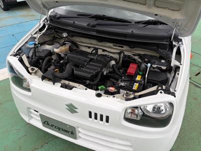 Ag@VÎԁ@8ڱĂ͐60kgyʉݸSTOPCVTƴނ̗̍pȂǂŤ4WDłR33.2km/LéڽABSESPh~4WDԂ́ļ˰ܲ߰ق߼݂́ڰްڰ߰āCD߁ETCںtĂ܂BsȂ10000km!