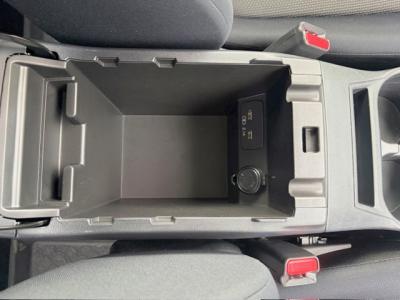 CvbTX|[c@VÎԁ@R2N1ϲŰݼނ̪VSTOPt1.6Lݼ݂CVT𓋍ڂR16.2km/Ĺ(ڰްڰڰްٰ)Ĵ݁16Ё̫߁ڽ߼݂́ذށLEDͯײċETCȂǂtĂ܂!