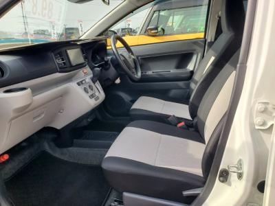 プレオプラス　新潟中古車　2代目ｲｰｽのｽﾊﾞﾙ版｡先代より80kg軽量化で4WDでも燃費はJC08ﾓｰﾄﾞ32.2㎞/L！新型のｽﾏｰﾄｱｼｽﾄⅢを採用し★歩行者対応ﾚｰﾀﾞｰﾌﾞﾚｰｷ★誤発進防止★前後ｺｰﾅｰｾﾝｻｰ★LEDﾍｯﾄﾞﾗｲﾄ★ｷｰﾚｽ★電動格納ﾄﾞｱﾐﾗｰ★ﾌﾟﾗｲﾊﾞｼｰｶﾞﾗｽなどのほかｵﾌﾟｼｮﾝの★ﾒﾓﾘｰﾅﾋﾞ★ﾅﾋﾞ装着UPｸﾞﾚﾄﾞﾊﾟｯｸ(ﾊﾞｯｸｶﾒﾗ･ﾘﾔｽﾋﾟｰｶｰ)★ﾌｫｸﾞﾗﾝﾌﾟ付き!