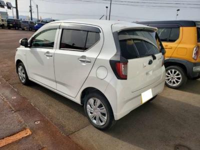 プレオプラス　新潟中古車　2代目ｲｰｽのｽﾊﾞﾙ版｡先代より80kg軽量化で4WDでも燃費はJC08ﾓｰﾄﾞ32.2㎞/L！新型のｽﾏｰﾄｱｼｽﾄⅢを採用し★歩行者対応ﾚｰﾀﾞｰﾌﾞﾚｰｷ★誤発進防止★前後ｺｰﾅｰｾﾝｻｰ★LEDﾍｯﾄﾞﾗｲﾄ★ｷｰﾚｽ★電動格納ﾄﾞｱﾐﾗｰ★ﾌﾟﾗｲﾊﾞｼｰｶﾞﾗｽなどのほかｵﾌﾟｼｮﾝの★ﾒﾓﾘｰﾅﾋﾞ★ﾅﾋﾞ装着UPｸﾞﾚﾄﾞﾊﾟｯｸ(ﾊﾞｯｸｶﾒﾗ･ﾘﾔｽﾋﾟｰｶｰ)★ﾌｫｸﾞﾗﾝﾌﾟ付き!
