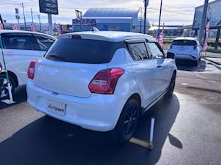 XCtg@VÎԁ@dʂ100kgyʉޭټުĴݼ݂𓋍ڂ4WDłR22.8km/Lɡ́ذ&߯āACļ˰ΰ޺۰فESPh~di[Ӻޱװײ޼׽ق߼݂́ذ1TV16ЁETCȂǂtĂ܂B