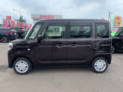 スペーシア　新潟中古車　発進時にﾓｰﾀｰ走行可能なﾏｲﾙﾄﾞﾊｲﾌﾞﾘｯﾄﾞで燃費は30.0km/L｡★ﾃﾞｭｱﾙｾﾝｻﾚｰﾀﾞｰﾌﾞﾚｰｷ★ﾊﾞｯｸｿﾅｰ★ｵｰﾄHiﾋﾞｰﾑと軽初の★後退時自動ﾌﾞﾚｰｷを採用｡ほか上級ｸﾞﾚｰﾄﾞXには★両側ﾊﾟﾜｰｽﾗｲﾄﾞﾄﾞｱ★ｻｰｷｭﾚｰﾀｰ★ｷｰﾌﾘｰ&ﾌﾟｯｼｭｽﾀｰﾀｰ★ｵｰﾄｴｱｺﾝ★ｼｰﾄﾋｰﾀｰ★ﾛｰﾙｻﾝｼｪｰﾄﾞほかｵﾌﾟｼｮﾝの★ﾒﾓﾘｰﾅﾋﾞ1ｾｸﾞTV★ﾊﾞｯｸｶﾒﾗ★ﾄﾞﾗﾚｺなどが付いています。
