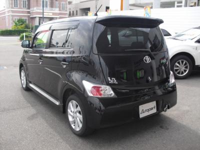 ｂＢ　新潟中古車　後期型　HDDナビ・1セグテレビ　フルエアロ　純正15インチAW オートエアコン
皮巻きハンドル　ディスチャージライト