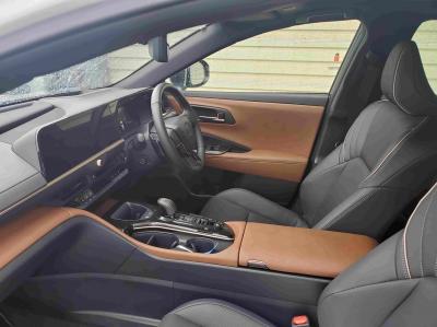 NENXI[o[@VÎԁ@݂SUVZvVIȸ۽ް㋉قŐV670~2.4L޴ݼ݂2Ӱʲد4WDŔRWLTC15.7km/L12.3پTV&ޯ&ETCڻްܰ(g)TèS(ڰްٰ)LEDͯײā21Ё[dܰݸ޼װق߼ٰ݂́11~OP2İݶװ16.5~t!