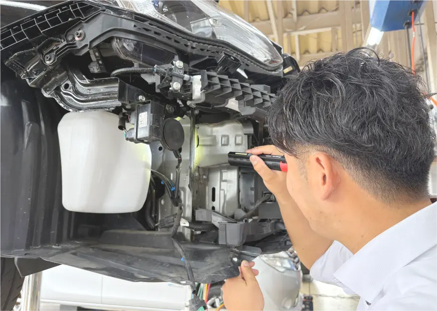 仕入入庫時に事故車ではないことを徹底的にチェック。