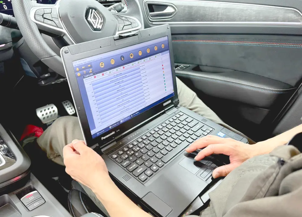 コンピューター診断機