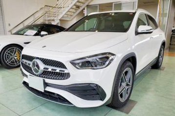 メルセデスベンツ GLA200d2.0